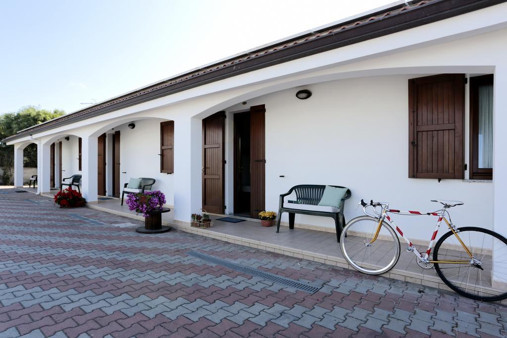 Il Melo Residence ปอร์โตตอร์เรส ภายนอก รูปภาพ